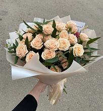 Букет Кремовые розы Латте в Павловке
