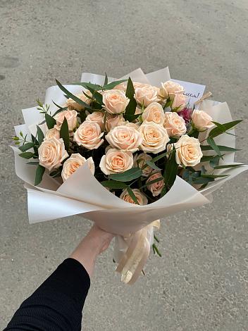 Букет Кремовые розы Латте в Павловке